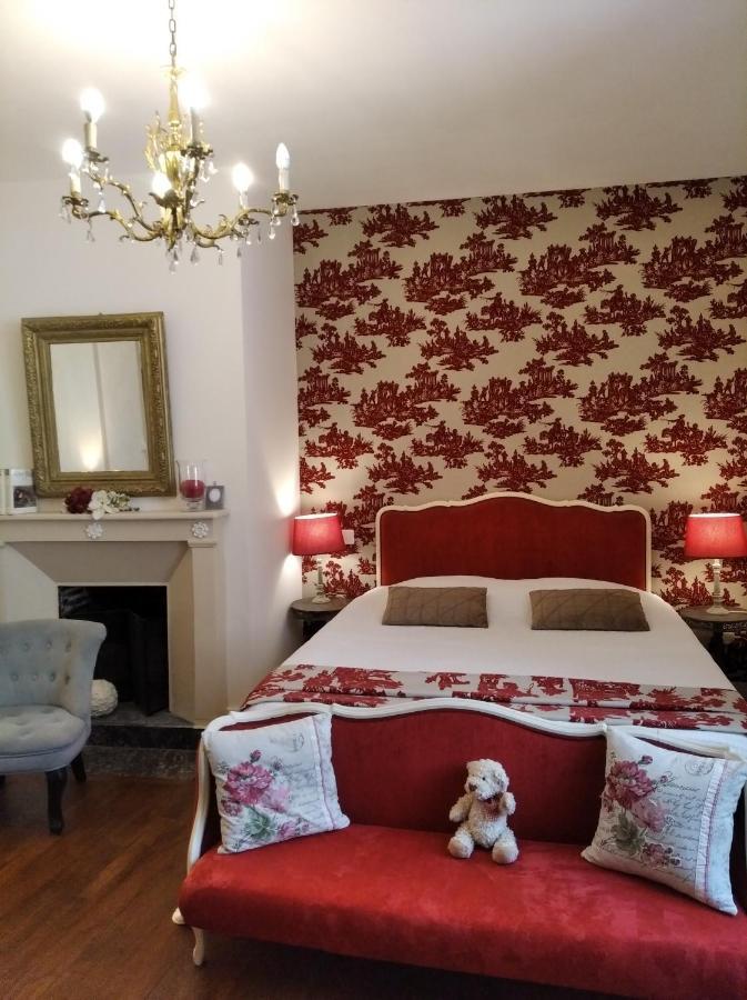 Le Logis De Saint Cyr Aparthotel Issoudun Eksteriør bilde