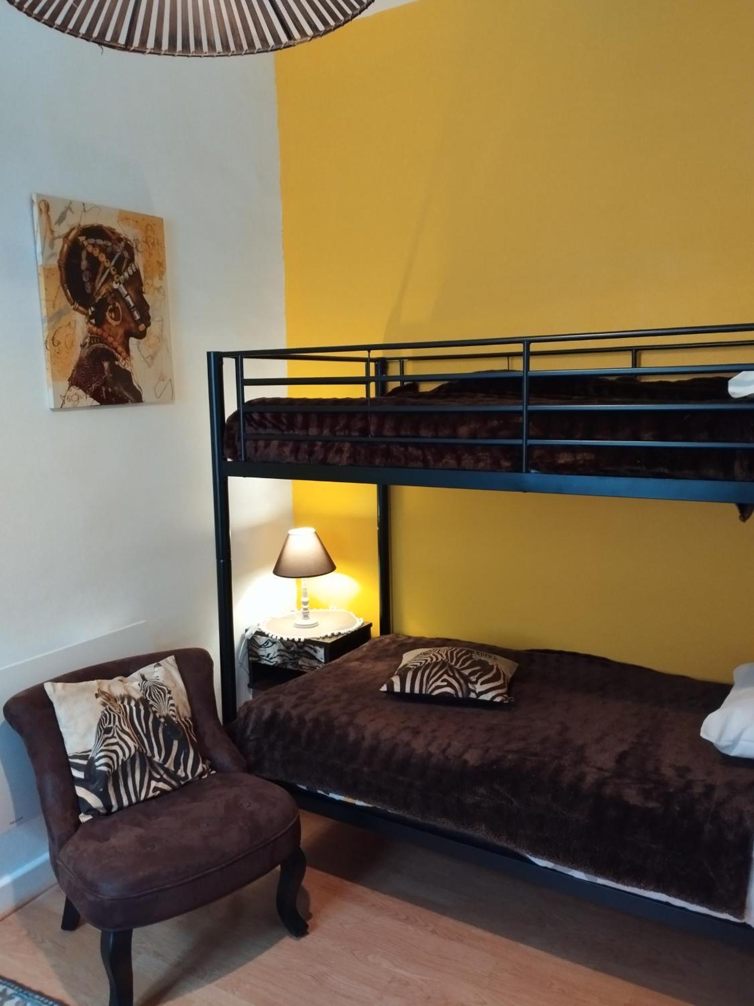 Le Logis De Saint Cyr Aparthotel Issoudun Eksteriør bilde